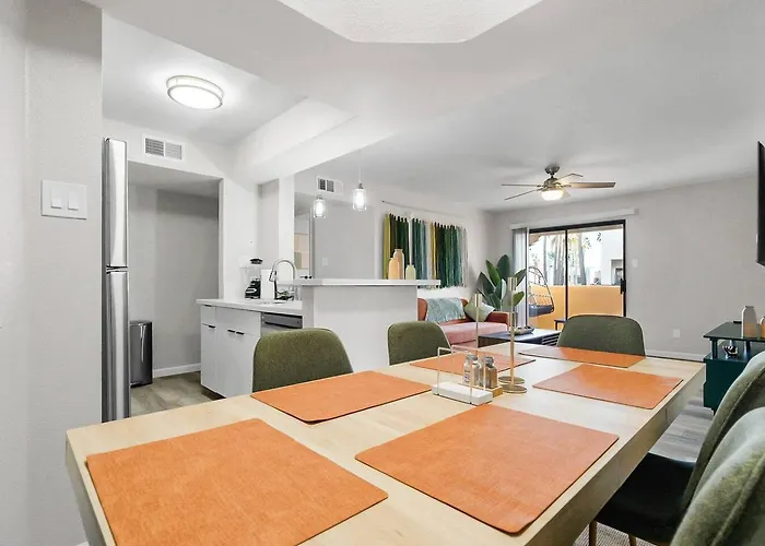 Apartment 2br Mins To Mill Ave And Sky Harbor - *
