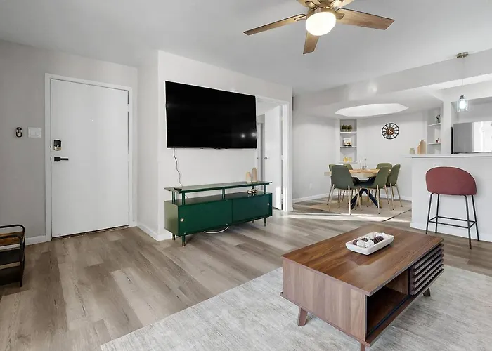 Apartment 2br Mins To Mill Ave And Sky Harbor - *