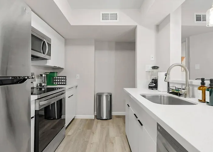 2br Mins To Mill Ave And Sky Harbor - Apartment *